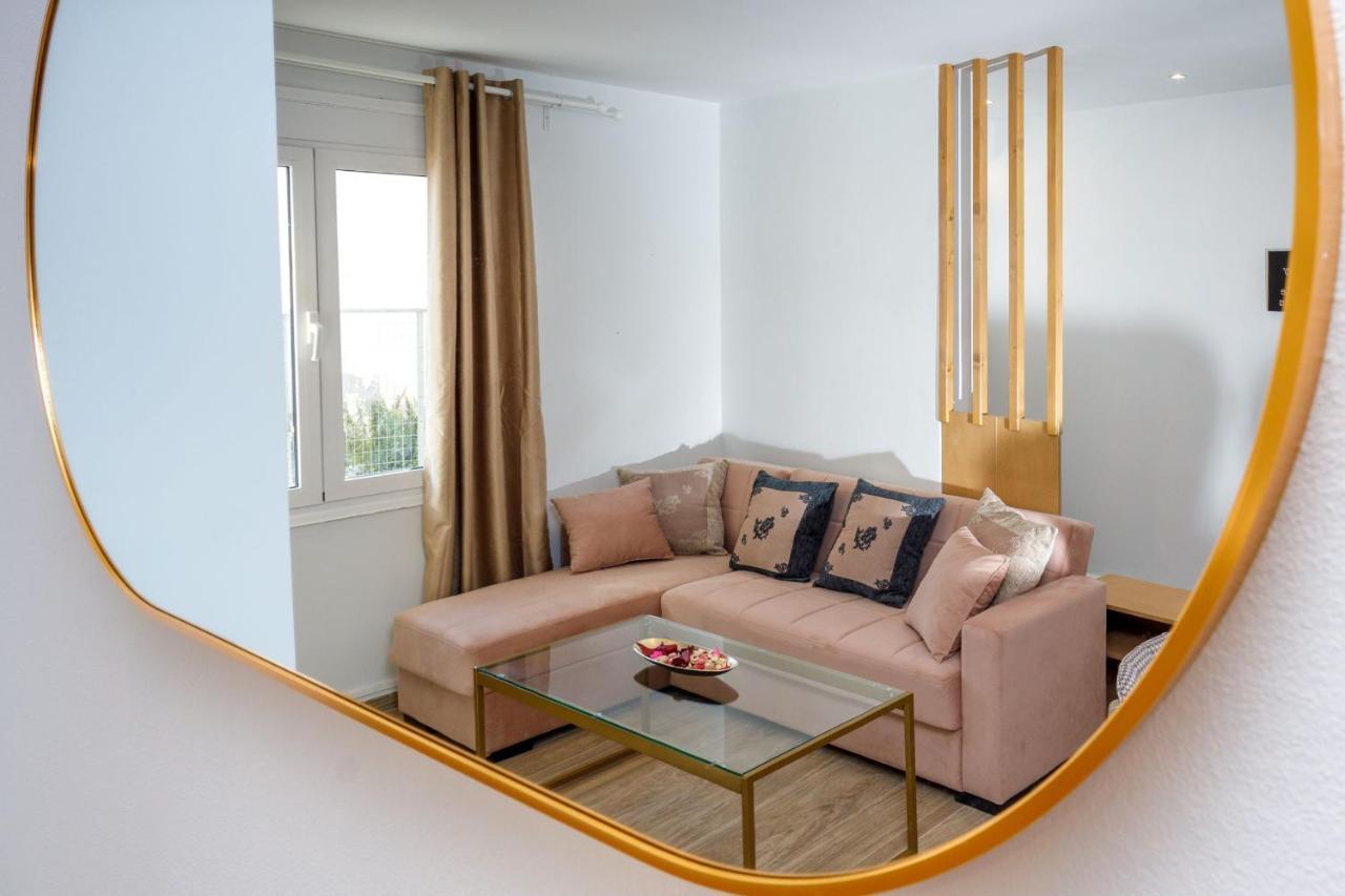 Central Art Maisonette By Estia Appartement Iraklion Buitenkant foto